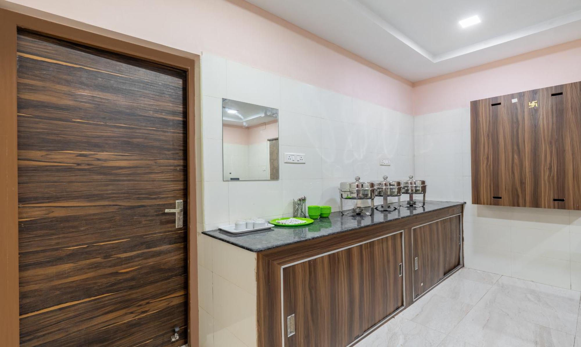 Treebo Eco Stay T Nagar Csennai Kültér fotó